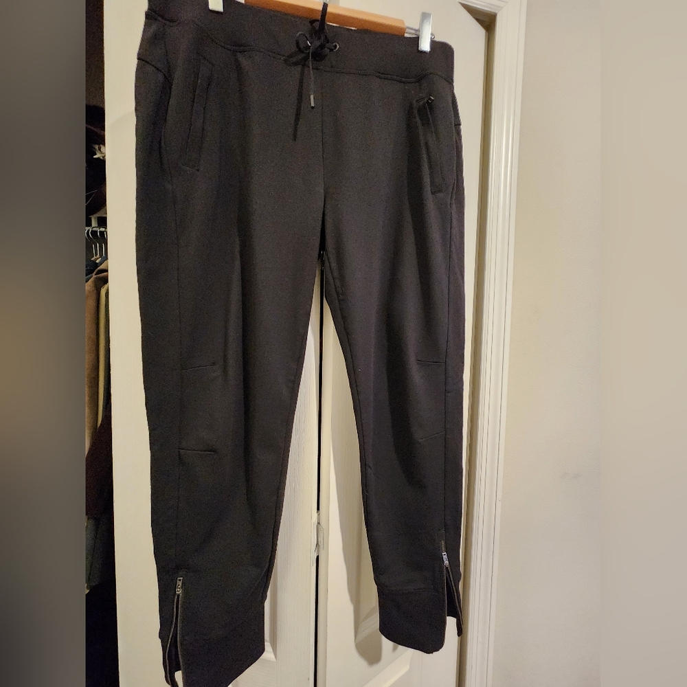 ATHLETA joggers Size L